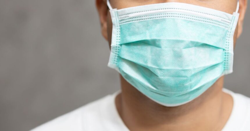 Inicia uso obligatorio de mascarillas en Chile: normativa sanitaria hasta agosto