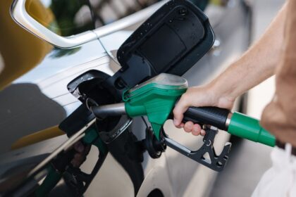 Enap publica informe semanal de precios de combustibles al consumidor