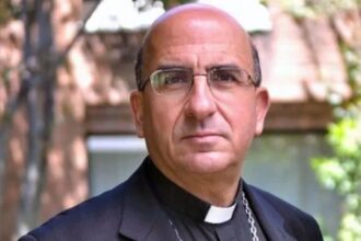 Cónclave para elegir sucesor del Papa: Cardenal Chomali confirma participación