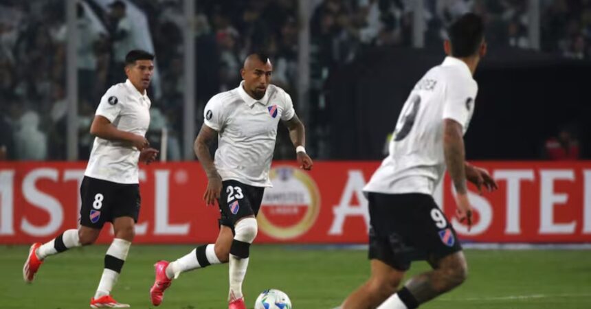Conmebol refuerza vigilancia en duelo de Colo Colo vs. Racing con general ecuatoriano