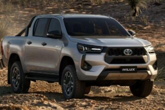 Los autos más buscados en Chile: Toyota Hilux lidera preferencias