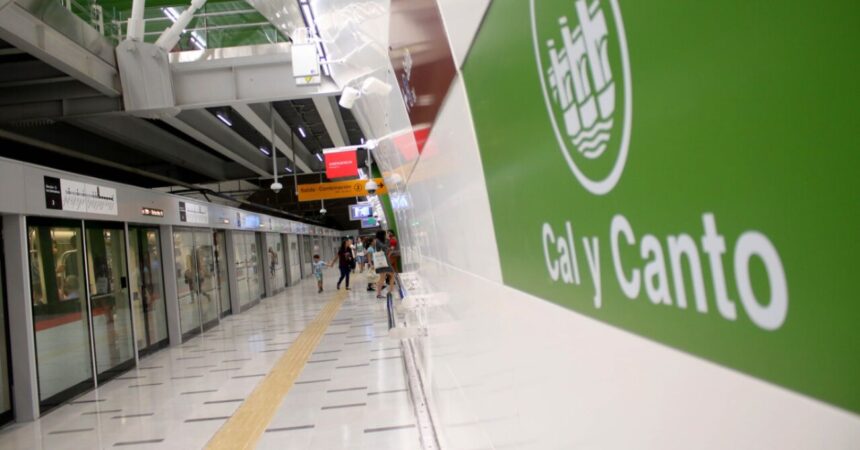 Cierre en estación Cal y Canto para construcción de Línea 7