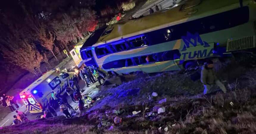 Trágico accidente en Ruta 5 Sur deja conductor fallecido y pasajeros heridos