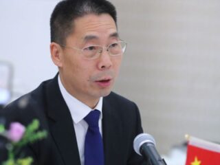 Embajador chino solicita compensación por ataque a central Rucalhue en Chile