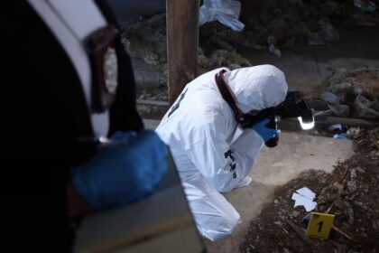 Hombre fallece tras recibir múltiples disparos en el centro de Santiago