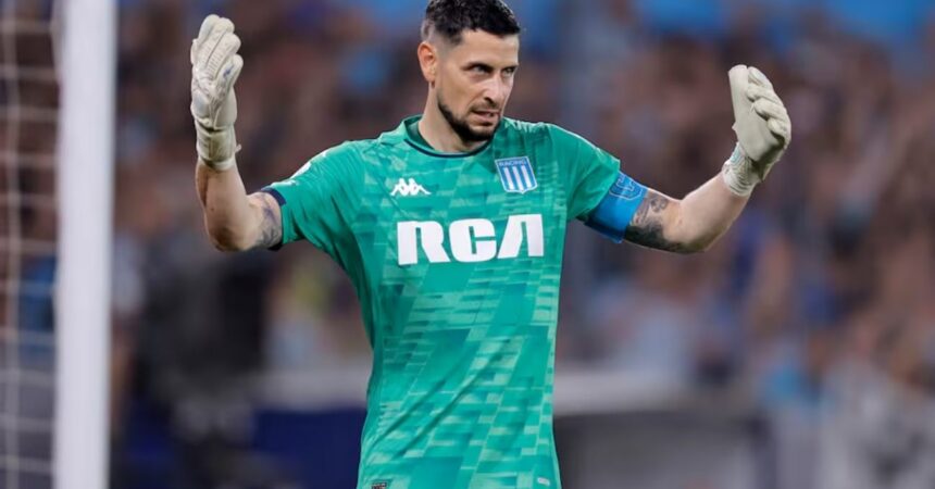 Gabriel Arias confía en Racing de cara al duelo con Colo Colo por Libertadores