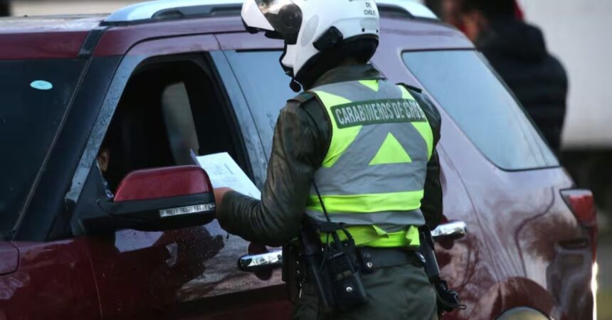 Restricción vehicular 2025 en Santiago: fecha de inicio, horario y multas