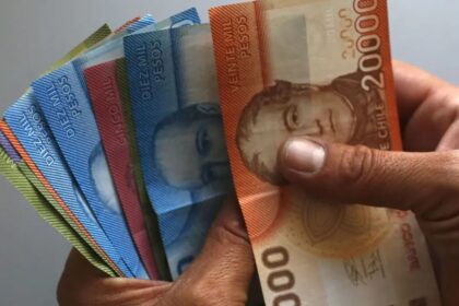 Bono Post Laboral 2025: quiénes pueden recibir los casi $100 mil mensuales de por vida