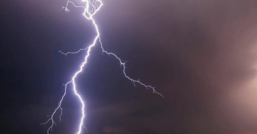 Avisos meteorológicos por lluvia, viento y tormentas eléctricas: regiones afectadas y recomendaciones