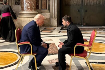 Trump se reúne con Zelenski en Roma mientras avanzan acercamientos entre Estados Unidos y Rusia