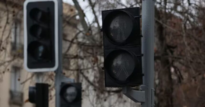 Corte de luz afecta a comunas de al menos cinco regiones del país: revisa las zonas impactadas