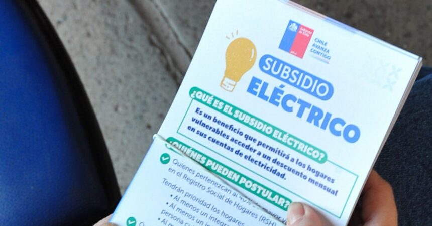 Gobierno entrega bono de hasta $81.000 para el pago de las cuentas de luz: estas familias recibirán el dinero
