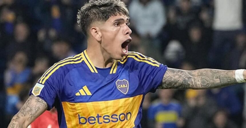 Carlos Palacios recibe duras críticas tras el Superclásico y suma una nueva polémica
