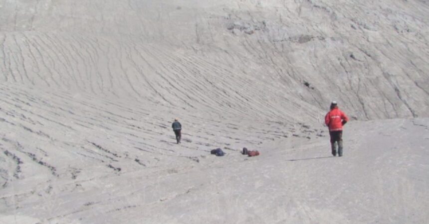 Encuentran a equipo del Sernageomin que estaba desaparecido en la cordillera de Ollagüe