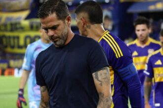 Carlos Palacios se queda sin técnico: Fernando Gago es despedido de Boca Juniors tras la derrota ante River Plate