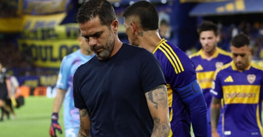 Carlos Palacios se queda sin técnico: Fernando Gago es despedido de Boca Juniors tras la derrota ante River Plate