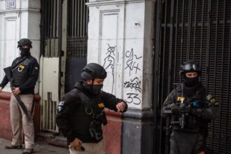 PDI detiene a 24 chilenos buscados por el FBI tras desarticulación de red de lavado de activos