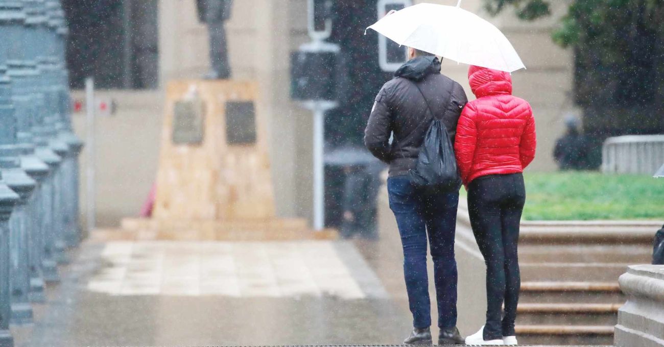 Jaime Leyton pronostica lluvias más intensas de lo previsto para Santiago este miércoles y jueves