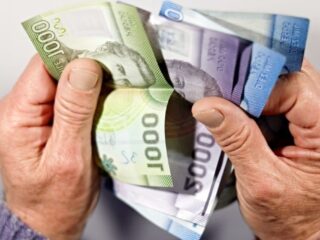 ¿Cuándo sube la PGU a $250.000? Revisa las fechas del aumento gradual