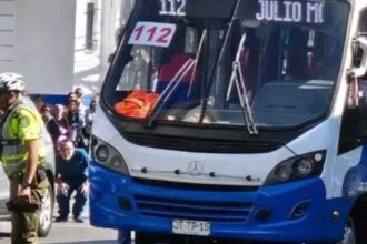 Adulta mayor muere tras ser atropellada por microbús en pleno centro de Antofagasta