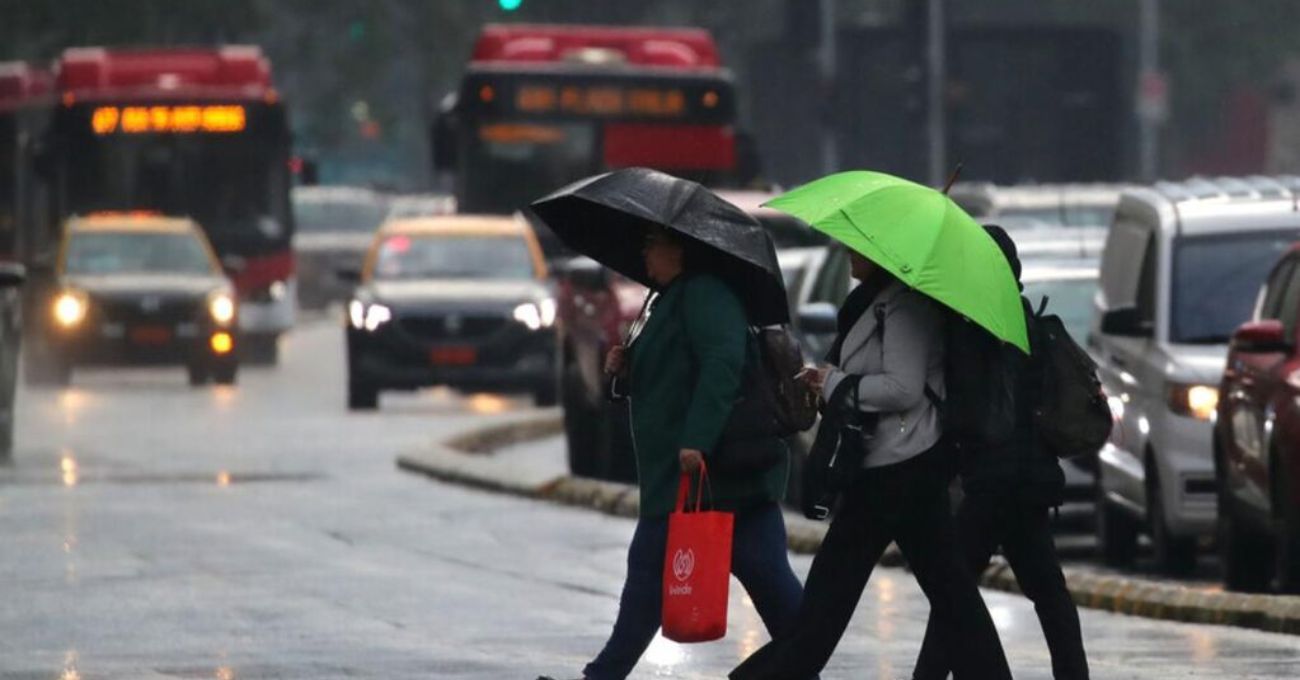 Se esperan lluvias y vientos de hasta 60 km/h este fin de semana: revisa las regiones afectadas