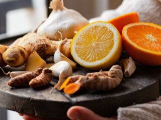 Superalimentos que ayudan a aliviar los síntomas del resfrío en otoño e invierno