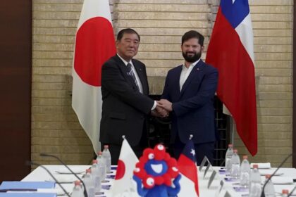 Presidente Boric se reúne con el primer ministro de Japón y refuerza vínculos estratégicos entre ambos países