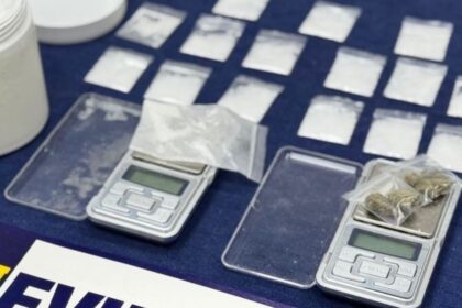 Desarticulan red de venta de droga en redes sociales: incautación supera los $39 millones en San Miguel