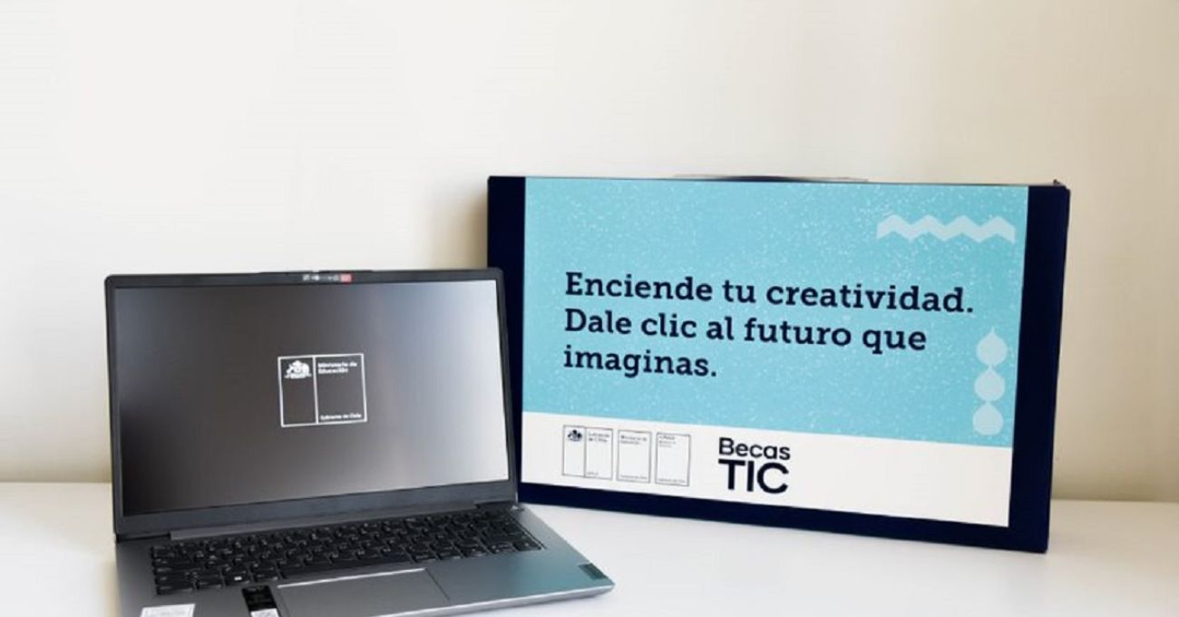 Becas TIC: ¿Quiénes podrán recibir el notebook gratuito que entrega la Junaeb?