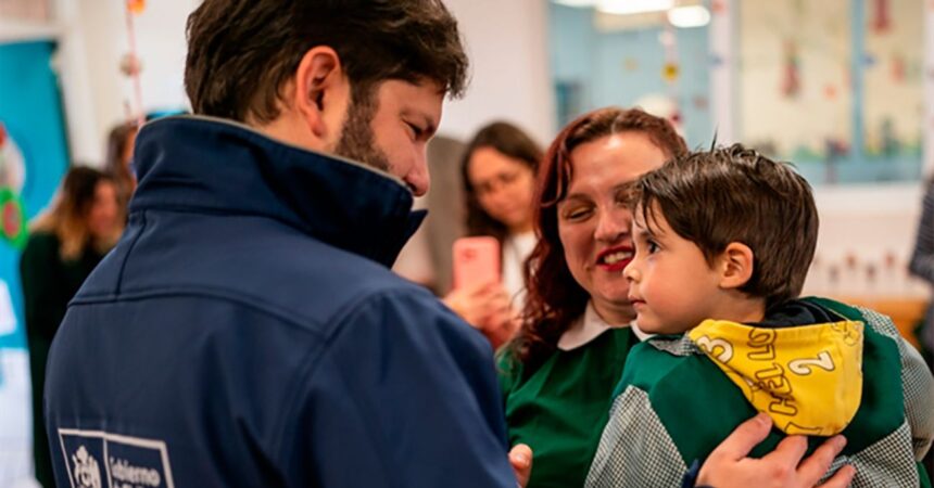 Presidente Boric destaca avances en Ley de Sala Cuna
