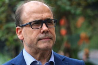 Anulan candidatura presidencial de Alberto Undurraga por incumplimiento de acuerdo