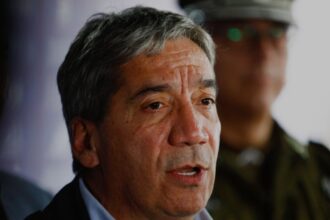 Acusación constitucional contra delegado de la Región Metropolitana desencadena polémica futbolera