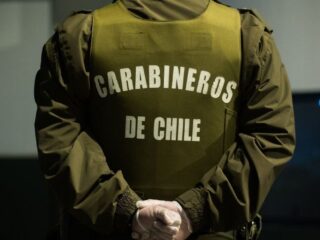 Delincuentes encapuchados asaltan Pastelería frente a Municipalidad en Pedro Aguirre Cerda