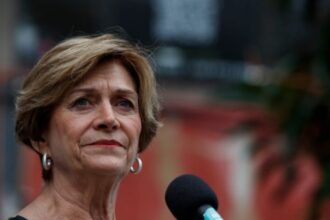 Acusaciones de espionaje en Chile: Evelyn Matthei critica al Frente Amplio
