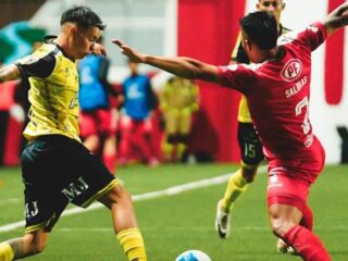 Fútbol chileno en crisis: Suspenden partido crucial por violencia