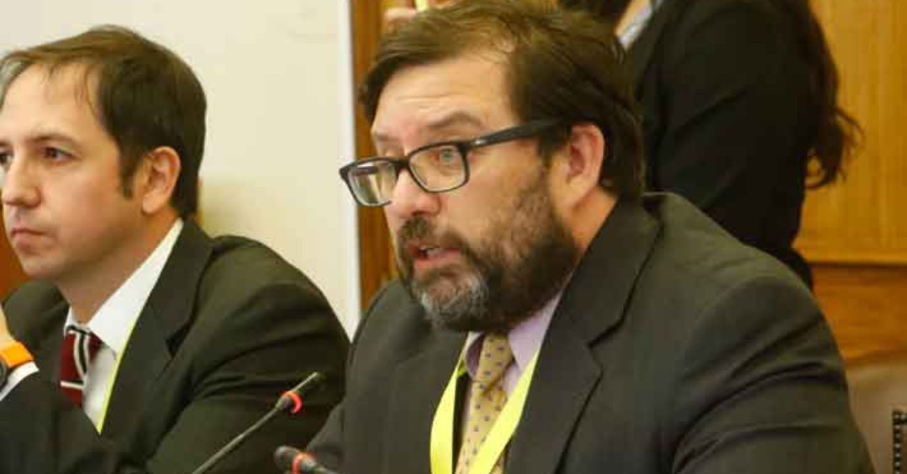 Deuda pública en Chile: Alerta por niveles críticos pone en riesgo sostenibilidad