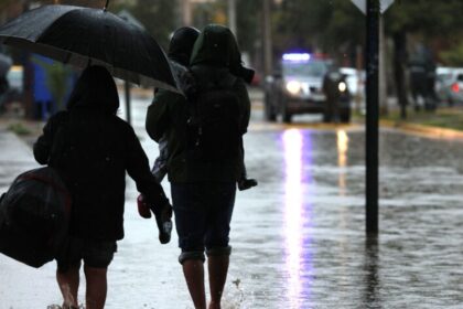 Alerta meteorológica: Sistema frontal extremo impactará Chile con intensas lluvias