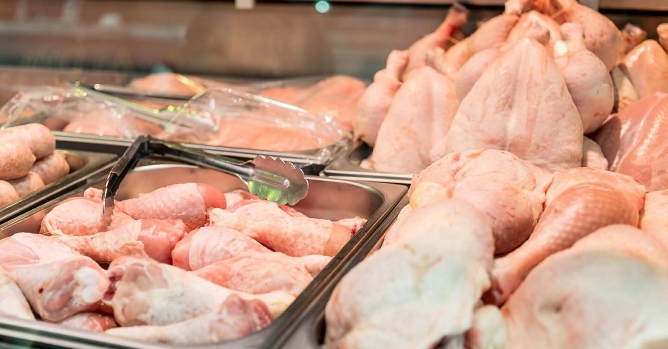 Gobierno descarta alzas en precio del pollo tras suspensión de importaciones