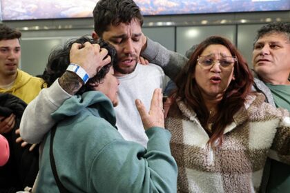 Deportación de chilenos desde EEUU: denuncian malos tratos y problemas migratorios
