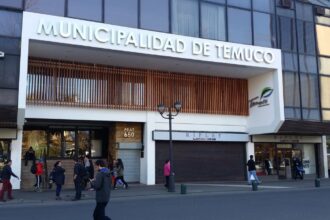 Multa a Municipalidad de Temuco por instalar pórtico detector de metales