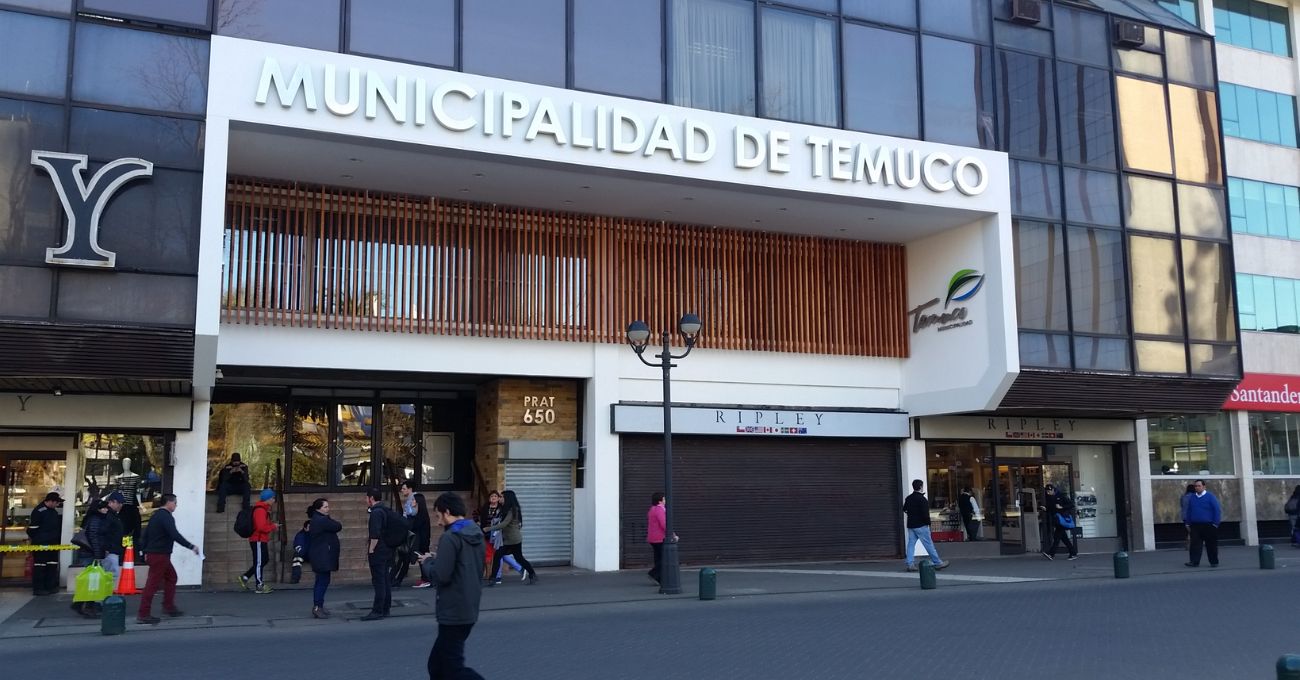 Multa a Municipalidad de Temuco por instalar pórtico detector de metales
