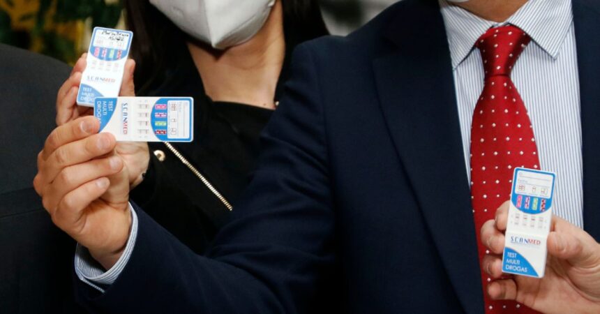 Senda abre nueva licitación para implementar test de drogas a autoridades