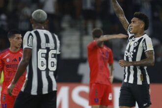 La U se despide de la Copa Libertadores tras caer ante Botafogo