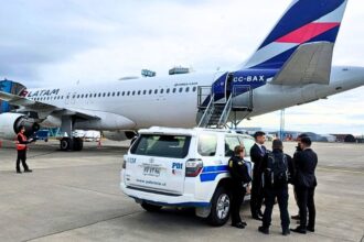 Fallece pasajero de 98 años en vuelo de Santiago a Punta Arenas