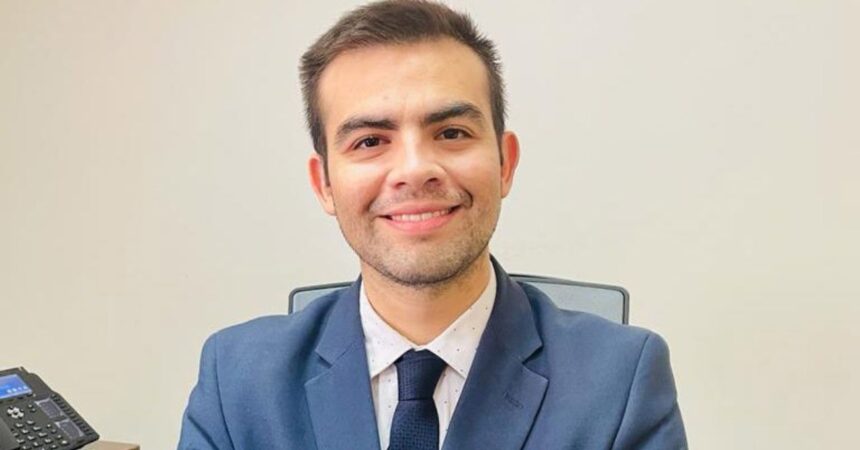 Renuncia director del Sernac Valparaíso por viajar estando con licencia