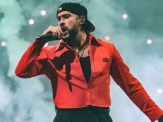Confirman segundo show de Bad Bunny en Chile: Revisa cuándo comienza la venta de entradas y precios por sector