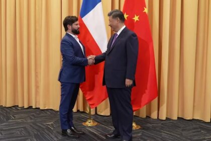 Presidente Boric se reúne con Xi Jinping y reafirma compromiso de Chile con el multilateralismo y la libertad de comercio