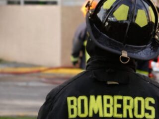 Adulto mayor muere tras incendio en vivienda de Melipilla: Autoridades investigan las causas