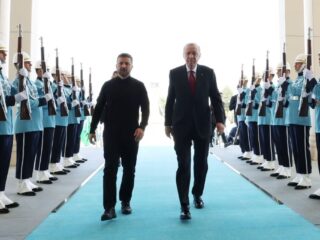 Rusia y Ucrania se reúnen en Turquía para negociaciones de paz sin Trump, Putin ni Zelenski