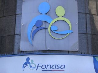 Fonasa sufre caída de sistema a nivel nacional: Sucursales y sitio web no están operativos